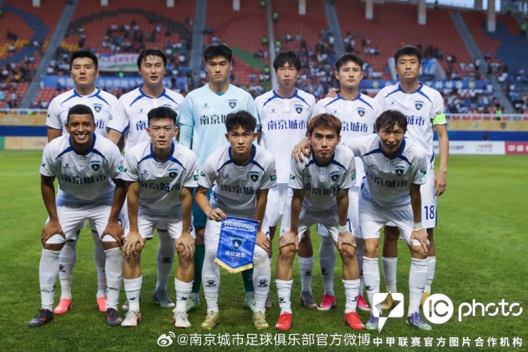 南京城市客战连吞两弹 0-2不敌大连鲲城