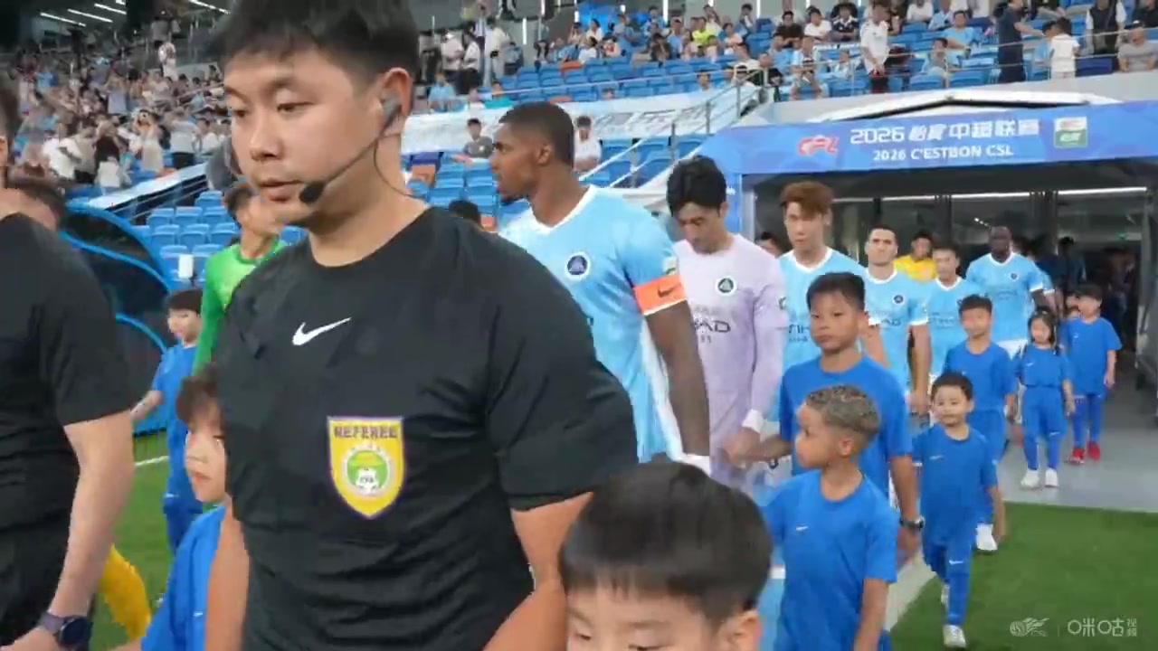 姚均晟世界波破僵 推一鸣加布里埃尔建功 主场3球完胜青岛西海岸 姚均晟世界波破僵 推一鸣加布里埃尔建功 主场3球完胜青岛西海岸