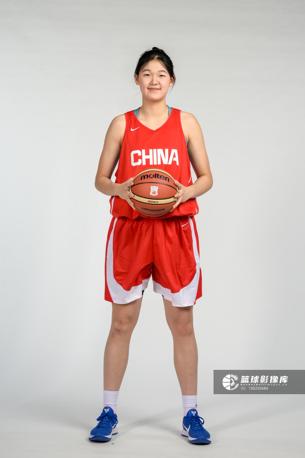 媒体人评孙晗昀：190持球前锋堪比男篮王俊杰，U17女篮58-57领先斯洛文尼亚