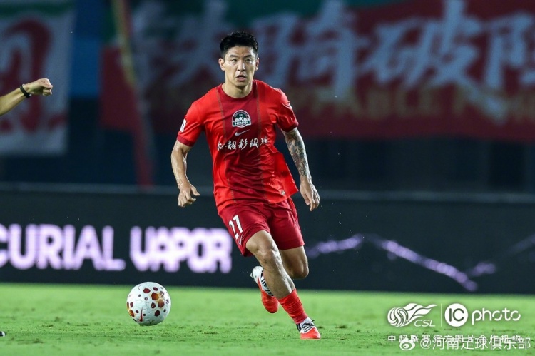 河南俱乐部彩陶坊1-1大连英博海发 古斯塔沃头球破门 河南俱乐部彩陶坊1-1大连英博海发 古斯塔沃头球破门