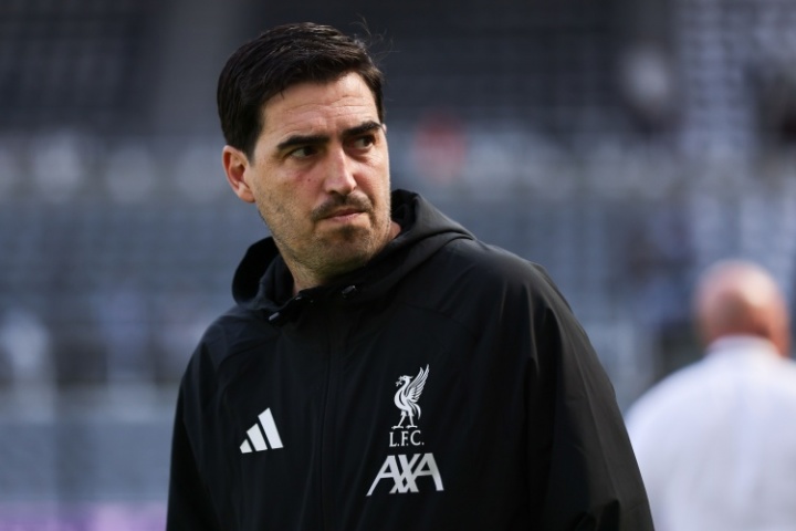 TA：伯恩茅斯主场比3支第5级球队还小，伊劳拉如今的压力远超从前