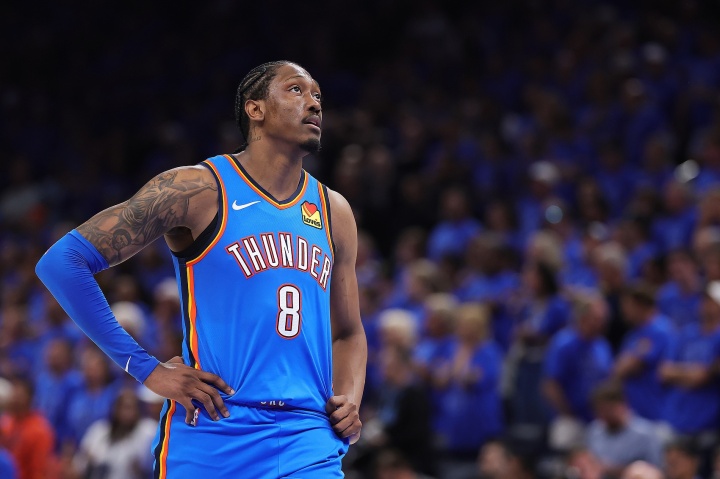 巴朗·戴维斯：健康的杰伦威对雷霆至关重要 他就像公牛的皮蓬